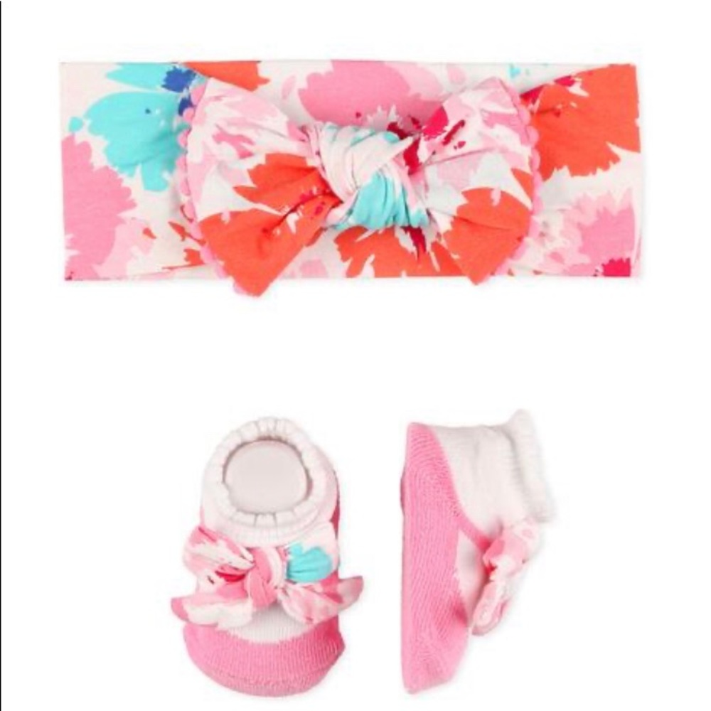 Brand new baby headband & sock Set